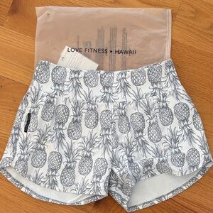 NIB Love Fitness Pineapple Print Shorts - Black and White size Large